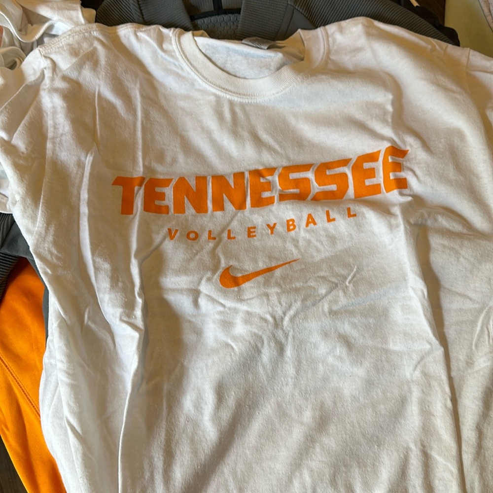 Casual university of Tennessee gear